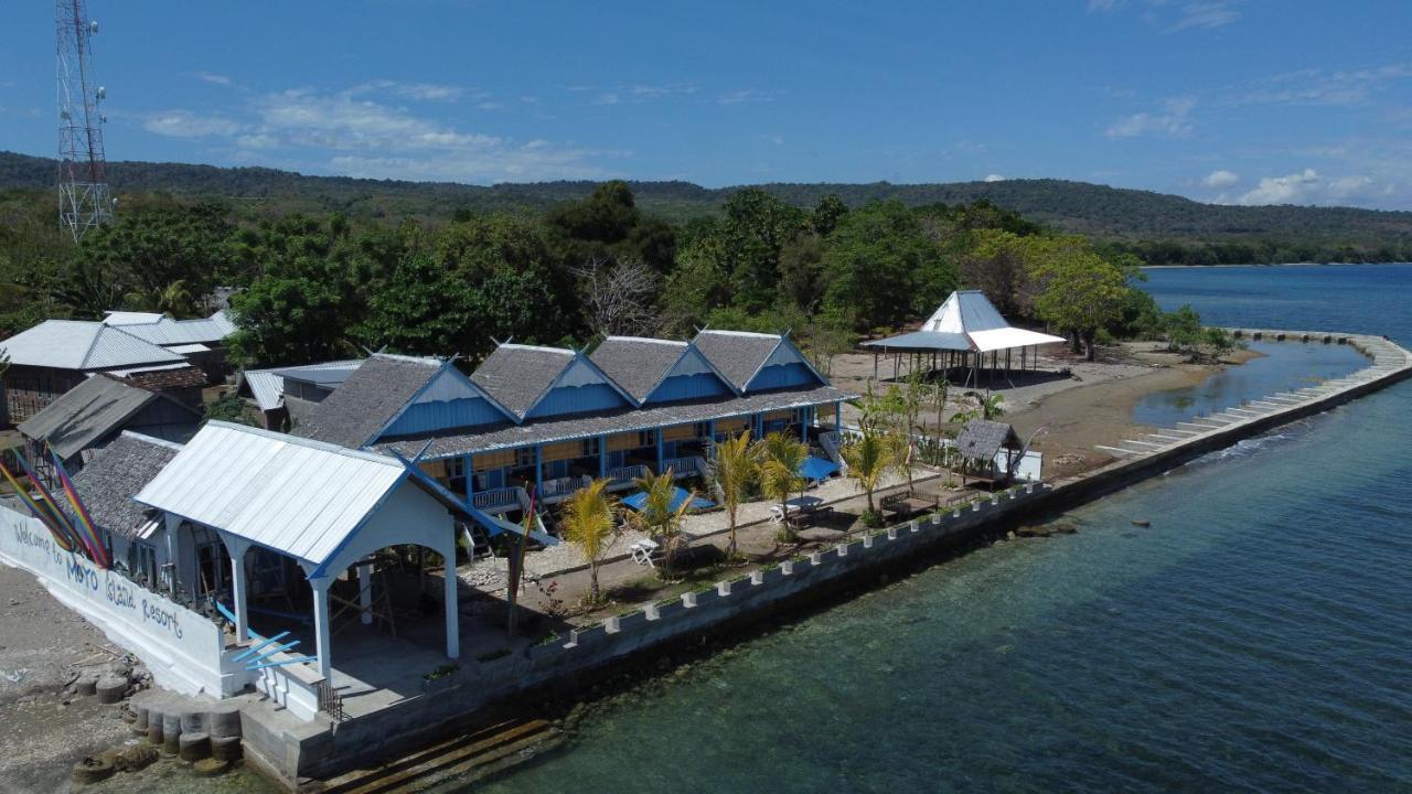 Moyo Island Resort Luaran gambar